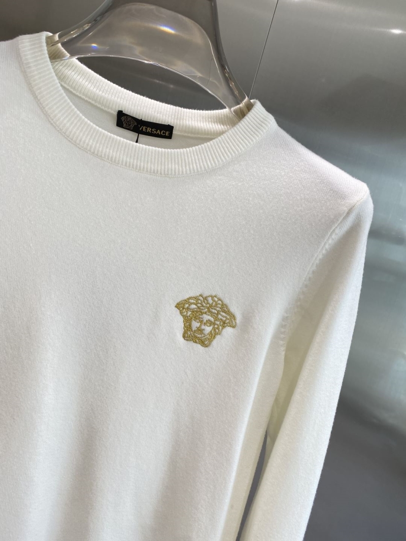 VERSACE